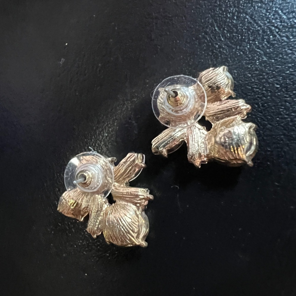 Gold Tone White Cluster Statement Post Earrings Clear Baguette Stones - Picture 7 of 7